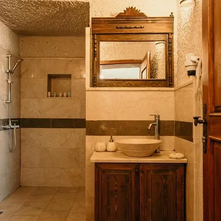 Village Cave House Hotel 2*