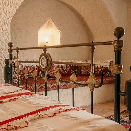 Hotel Village Cave House