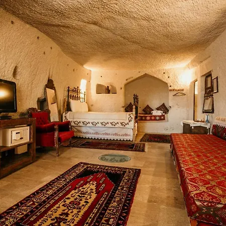 Village Cave House Hotel 2*