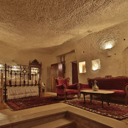 Village Cave House Hotel 2*