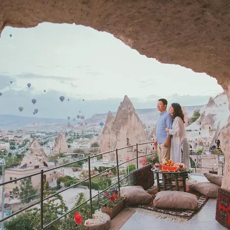 Hotel Village Cave House