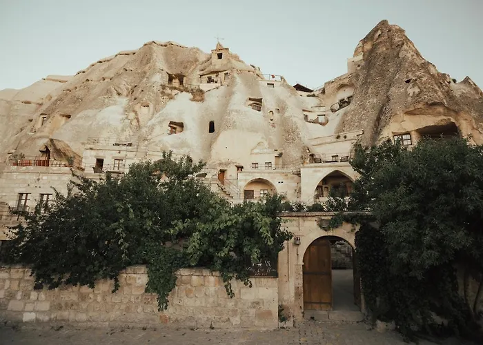 Hotel Village Cave House 2*