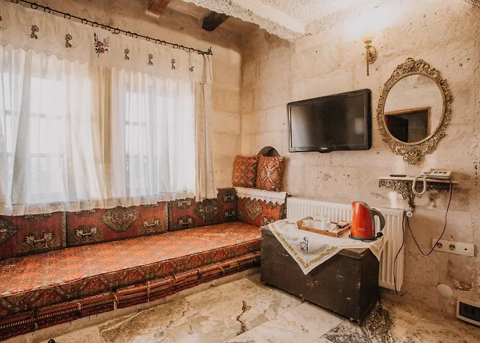 ヴィレッジ ケーブ ハウス