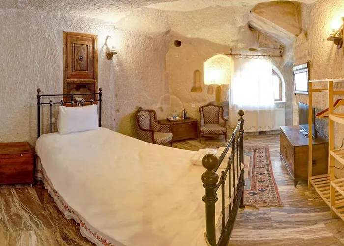 Hotel Village Cave House
