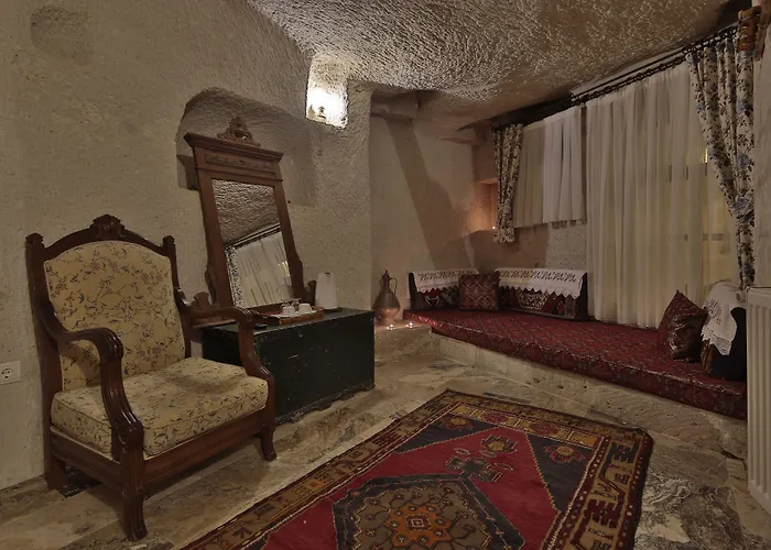 Village Cave House 2*